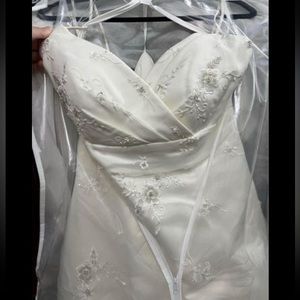 Vintage Ivory Wedding Gown Dress Floral